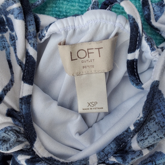 Loft dress - Picture 2 of 2